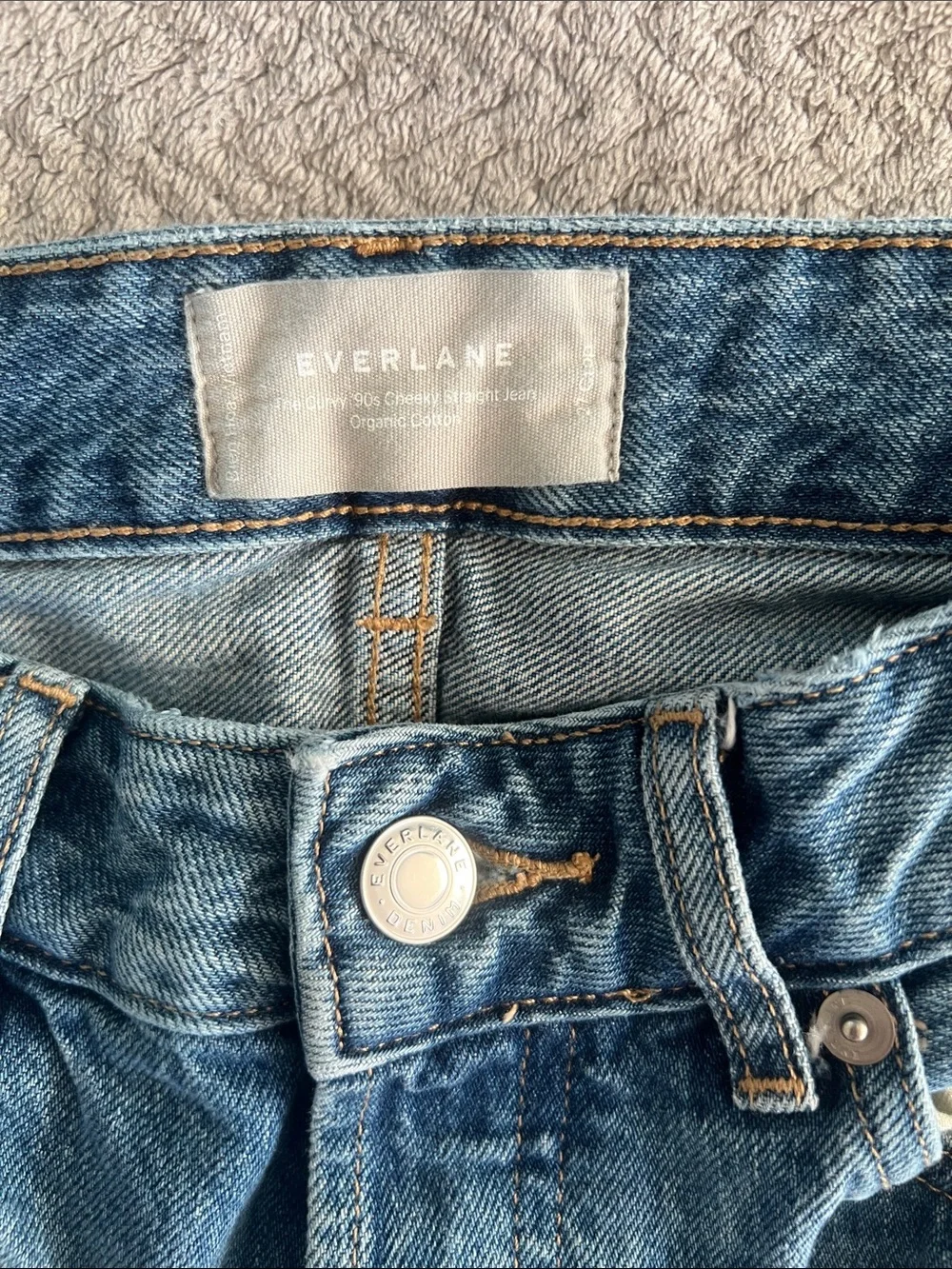 Everlane The Curvy 90's Cheeky Straight Jean Size 27 Cropped Medium Wash Denim